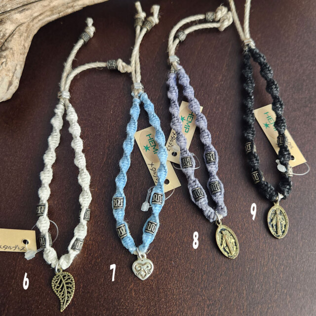 ハンドメイドアクセサリー アクア AQUA ヘンプブレスレット ぽっきり