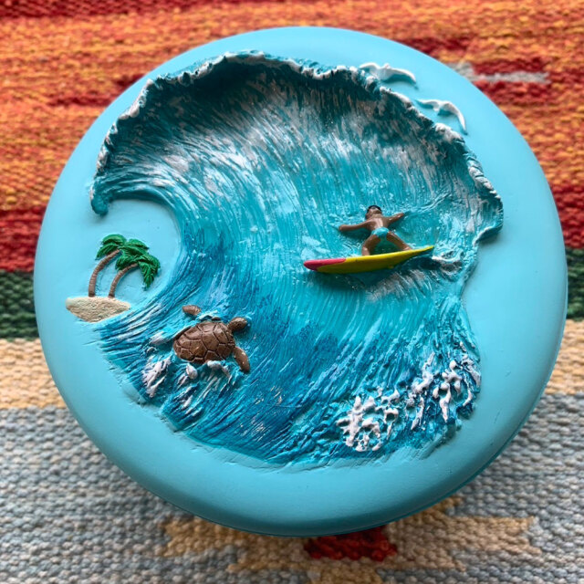 サーフィンクッキージャー ヴィンテージ サーフィン置物ビッグウェーブ