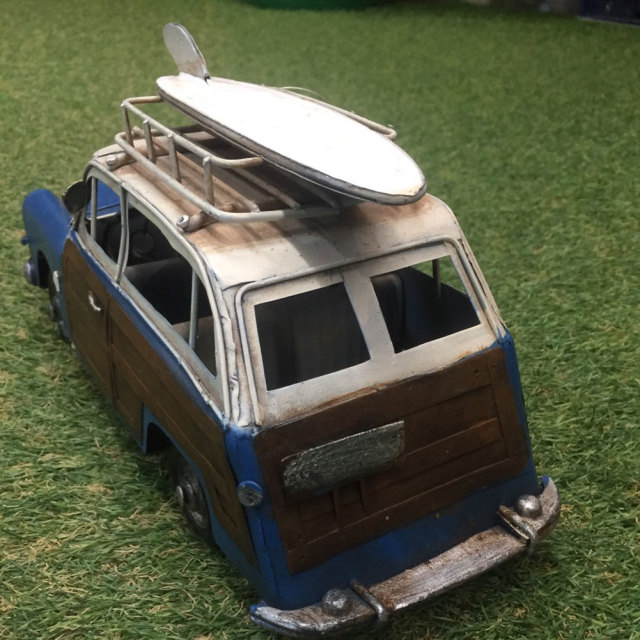 ブリキのおもちゃ 「ヴィンテージカー・ウッディワゴン」 1015