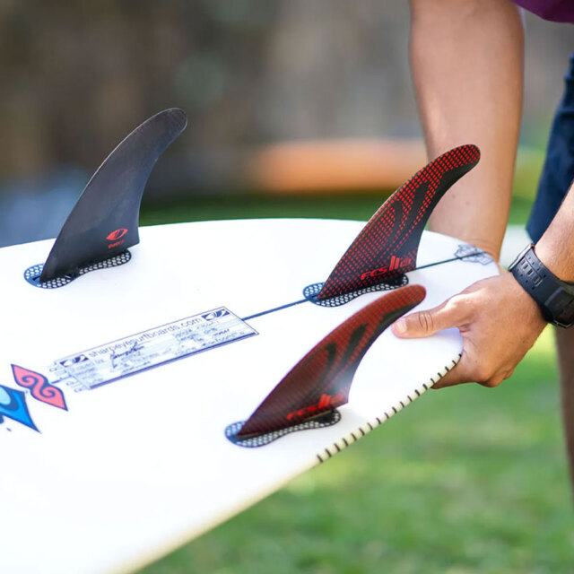 Marcio Zouvi SHARP EYE MZ PC TRI FINS SHAPER SERIES FINS FCS II MEDIUM LARGE
