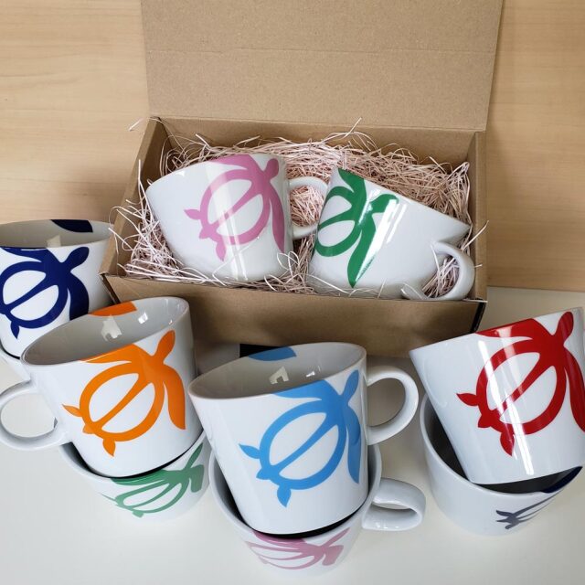 ギフト BOX入り ホヌ柄2マグカップ ハワイアン ホヌ 海亀 マグカップ