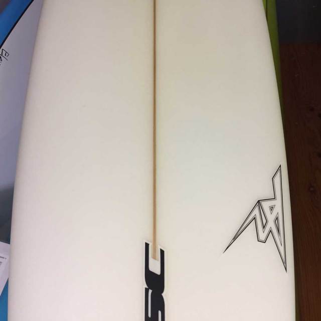 【アウトレット】PSC SURFBOARD ピーエスシーショートボード 5'11　