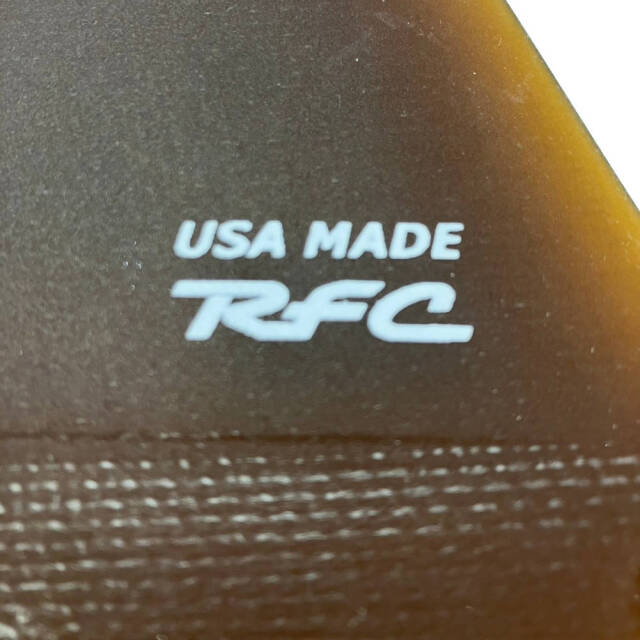 Rainbow fin Pivot 9.5 ピボット レインボーフィン