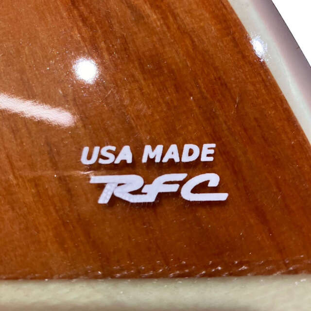 Rainbow fin Yater 9.0 イェーター レインボーフィン