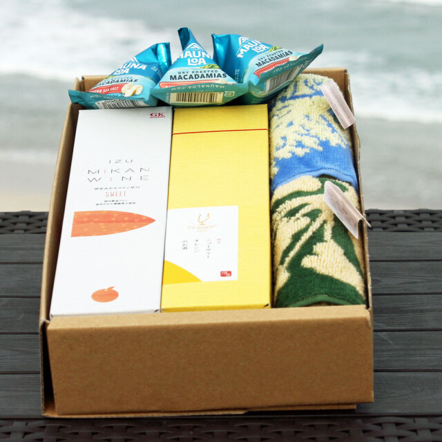 再入荷しました！【新品未使用】オレオリラックス　125ml 2本セット みかんワイン甘口 ニューサマーオレンジのお酒 ミニタオル マウナロア