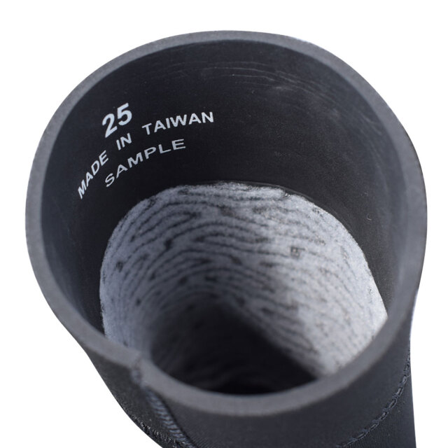 3ミリ サーフブーツ ツールス エックスフィット サーフブーツ  TLS X-FIT SURFBOOTS 3mm TOOLS