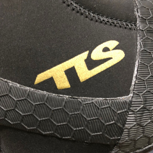 3ミリ サーフブーツ ツールス エックスフィット サーフブーツ  TLS X-FIT SURFBOOTS 3mm TOOLS