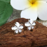 ハワイアンジュエリー プルメリア×ジルコニアキャッチピアス