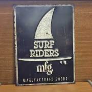 Antique Emboss Plate　レトロ調　レクトエンボスプレート　Surf Riders