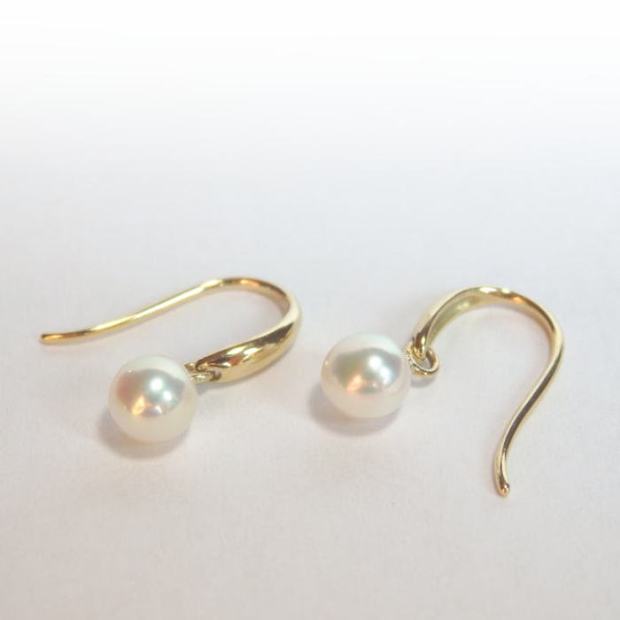 K18あこやベビーパール・フックピアス