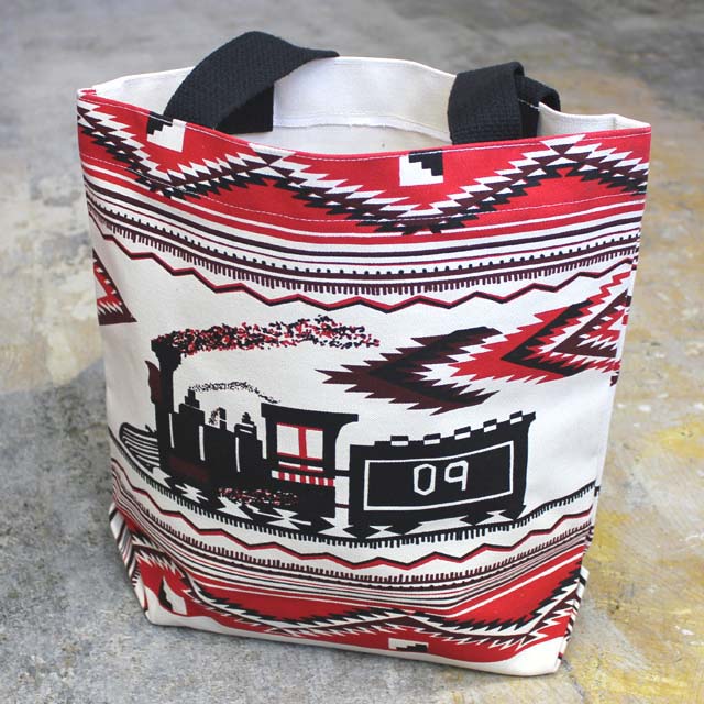 DESIGN WEST TRAIN TOTE BAG