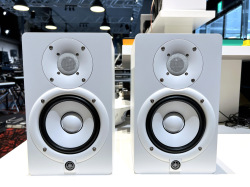 YAMAHA HS5W【ホワイト/ペア/2本】(店頭展示品)【送料無料】