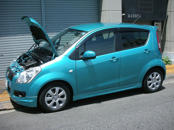 ボンネットダンパー