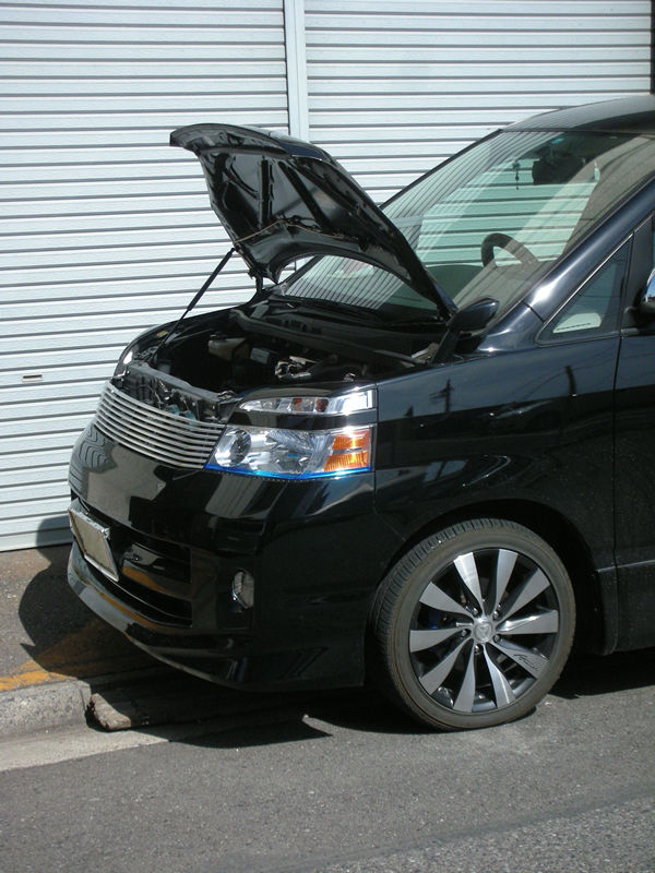 ボンネットダンパー