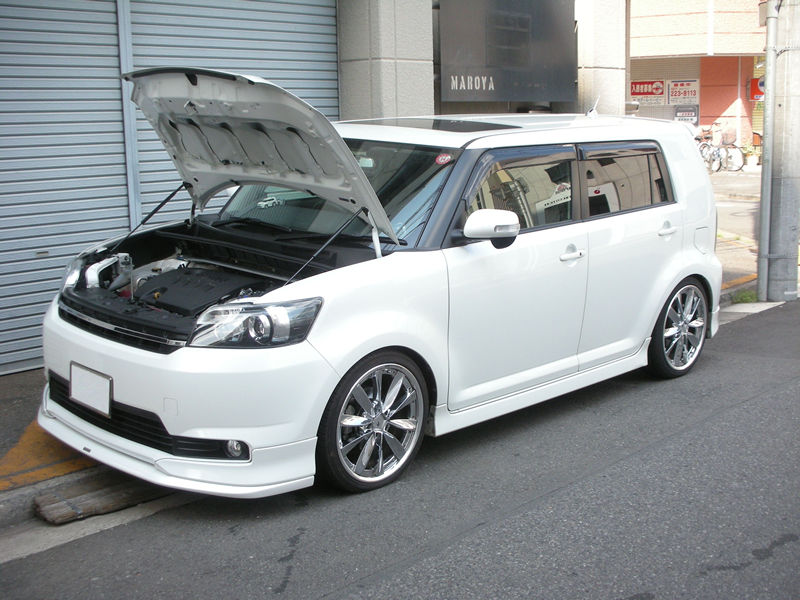 ボンネットダンパー