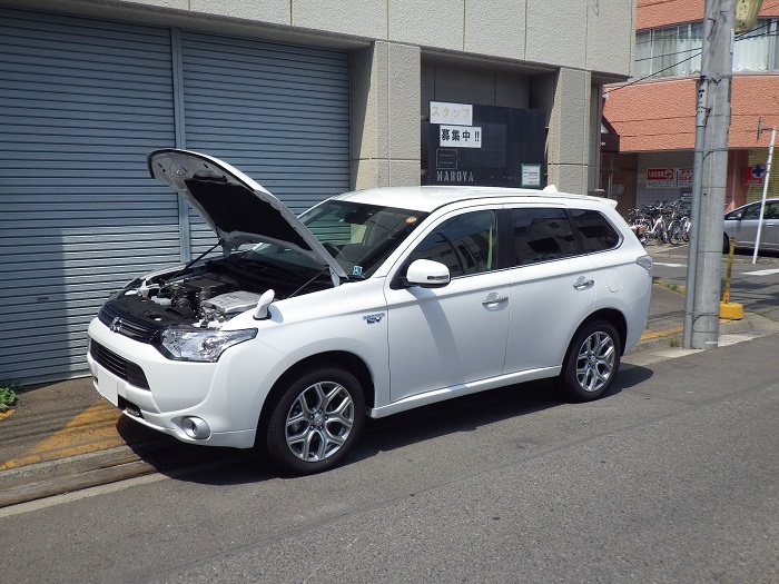 ボンネットダンパー