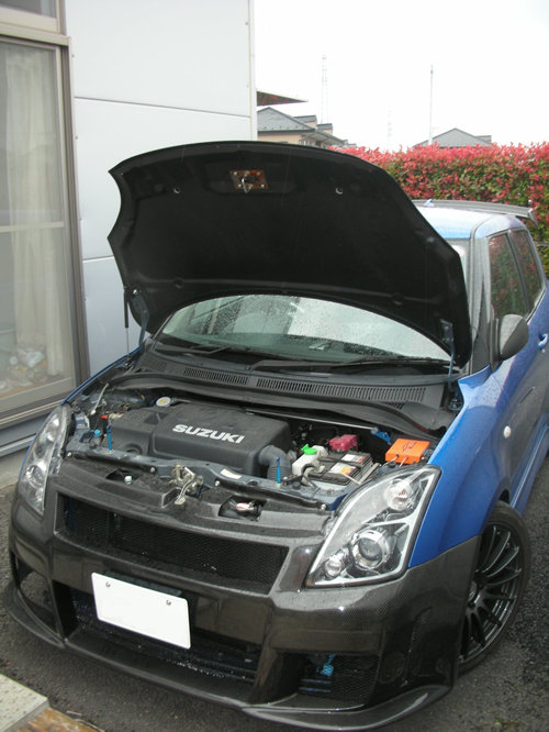 ボンネットダンパー