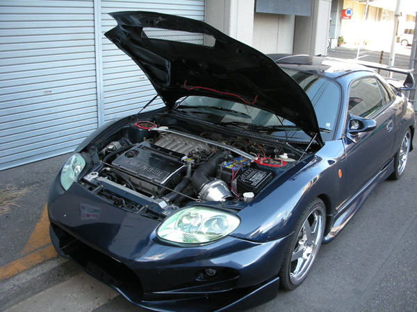 ボンネットダンパー