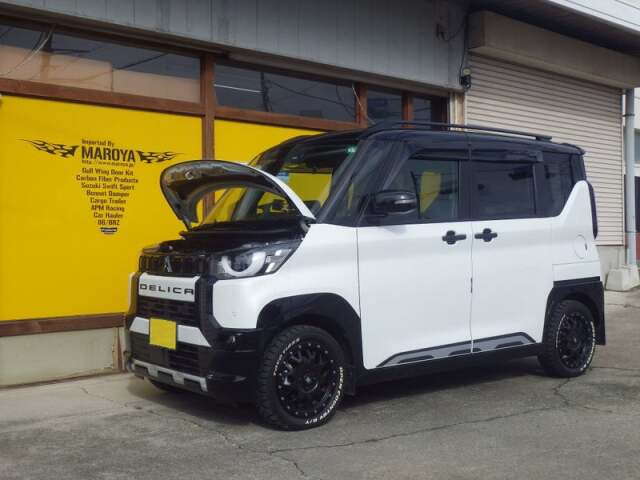 値下げDELICA MINI専用MAROYAボンネットダンパー 三菱：デリカミニ［B38A］ボンネットダンパー ブラックカーボンタイプ