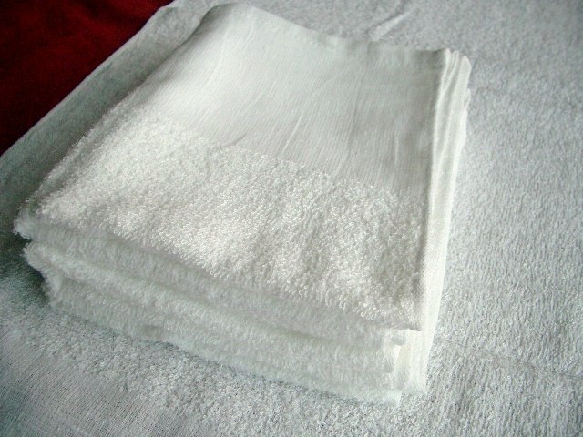 フェイスタオル　【業務用】　１８０匁　５０ダース（600枚）  特価　　＠56.2円