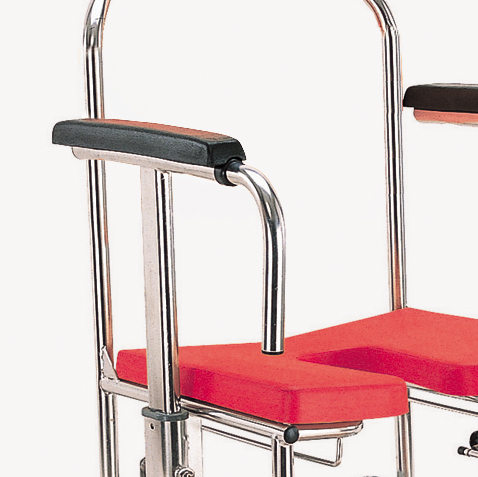 カワムラサイクル シャワー用車いす KS3 車いすの専門店（資）まるこ