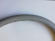 22インチハイポリマータイヤ