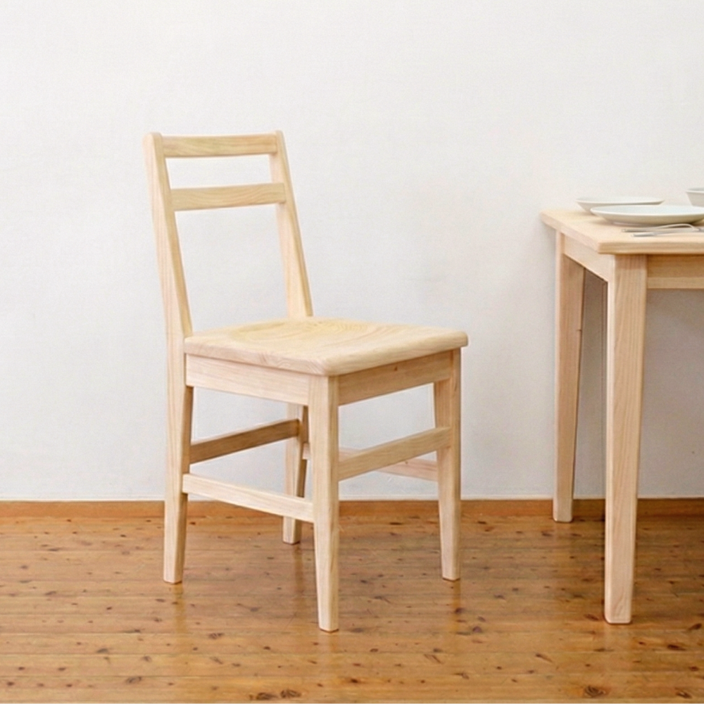 ライトチェア 板座 軽量 椅子 ダイニングチェア ひのき無垢 オイル塗装 天然木製 国産　
