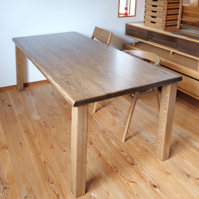 国産栗無垢材のサイズオーダー食卓ダイニングテーブル 