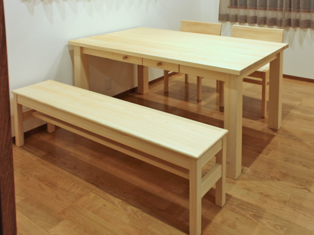 ひのきベンチ サイズオーダーができる木製ダイニングベンチ 