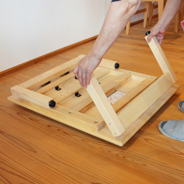 味のある木製の折り畳みテーブル　ちゃぶ台 ちゃぶ台 折りたたみ テーブル おしゃれ ナチュラル 無垢 杉