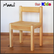 ヒノキと無垢材のキッズチェア ｜ まるい家具