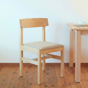 ダイニングチェア 布座 肘付き可 張地10色 天然木製 ひのき無垢 ブナ無垢オイル塗装 国産 送料無料