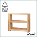 杉のキッズ本棚