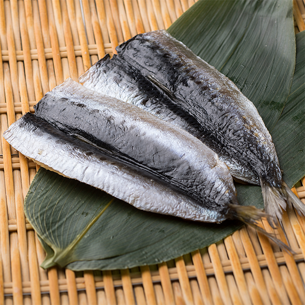 北海道産　ふっくらいわし（2枚入） GIW2