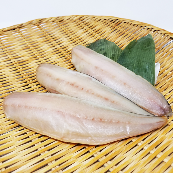 【北海道産】真ほっけ半身一夜干し（骨なしカット） 3枚入　GHK103