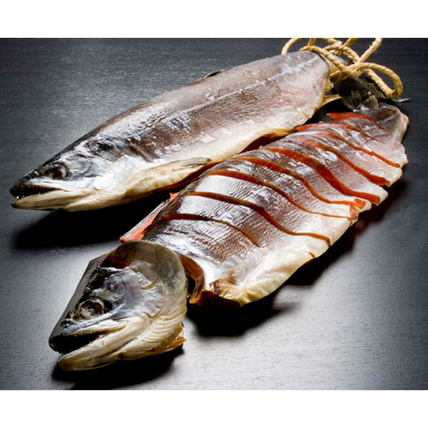 蔵造塩引鮭辛口（紅さけ）一本姿切身 1.9kg～2.5kg　BBG