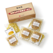 気仙沼海鮮・ふかひれ生ラーメン（４食入り）