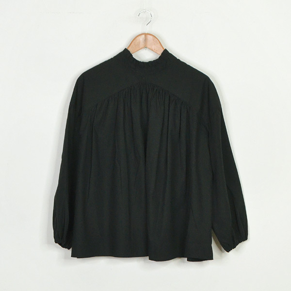 【未使用品】 Brocante / ブロカント ヴロンブラウス 黒 楽天市場】Brocante ブロカント 50ブロードヴロンブラウス 36