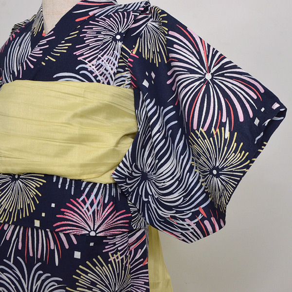 10 Off 110cmマデメール便可 アンパサンド L Mm11 花火柄浴衣セット キッズ ベビー ユカタ ゆかた ワンピース仕立て 帯 女の子 子供用浴衣 はなび お祭り Ampersand 公式 Marumiya World 本店