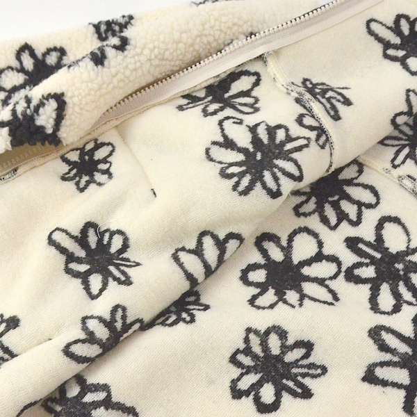 【希少】ケンゾー ボアジャケット 花柄 ベルト Mサイズ ノーカラー ベージュ 希少】ケンゾー ボアジャケット 花柄 ベルト Mサイズ ノーカラー