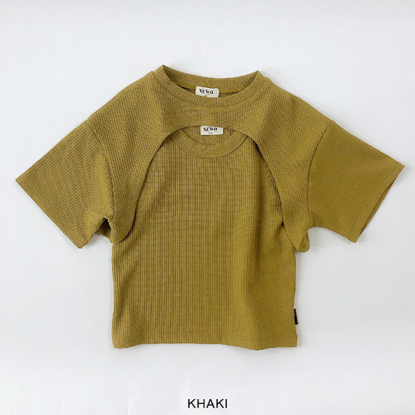 OurHappy × 鳥鳥一「星空のカーニバル」ミニプリント半袖Tシャツ OurHappy 立ちあがっ × 鳥鳥一「星空のカーニバル」ミニプリント
