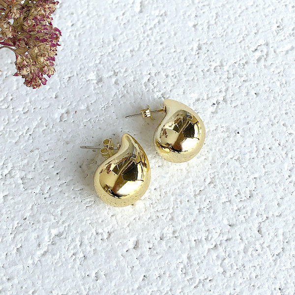 美品★TRUE ROCKS⬛︎ピアス⬛︎セット売り⬛︎カプセル⬛︎ゴールド バスケットサリー ころんとしずく型ピアス レディース ピアス