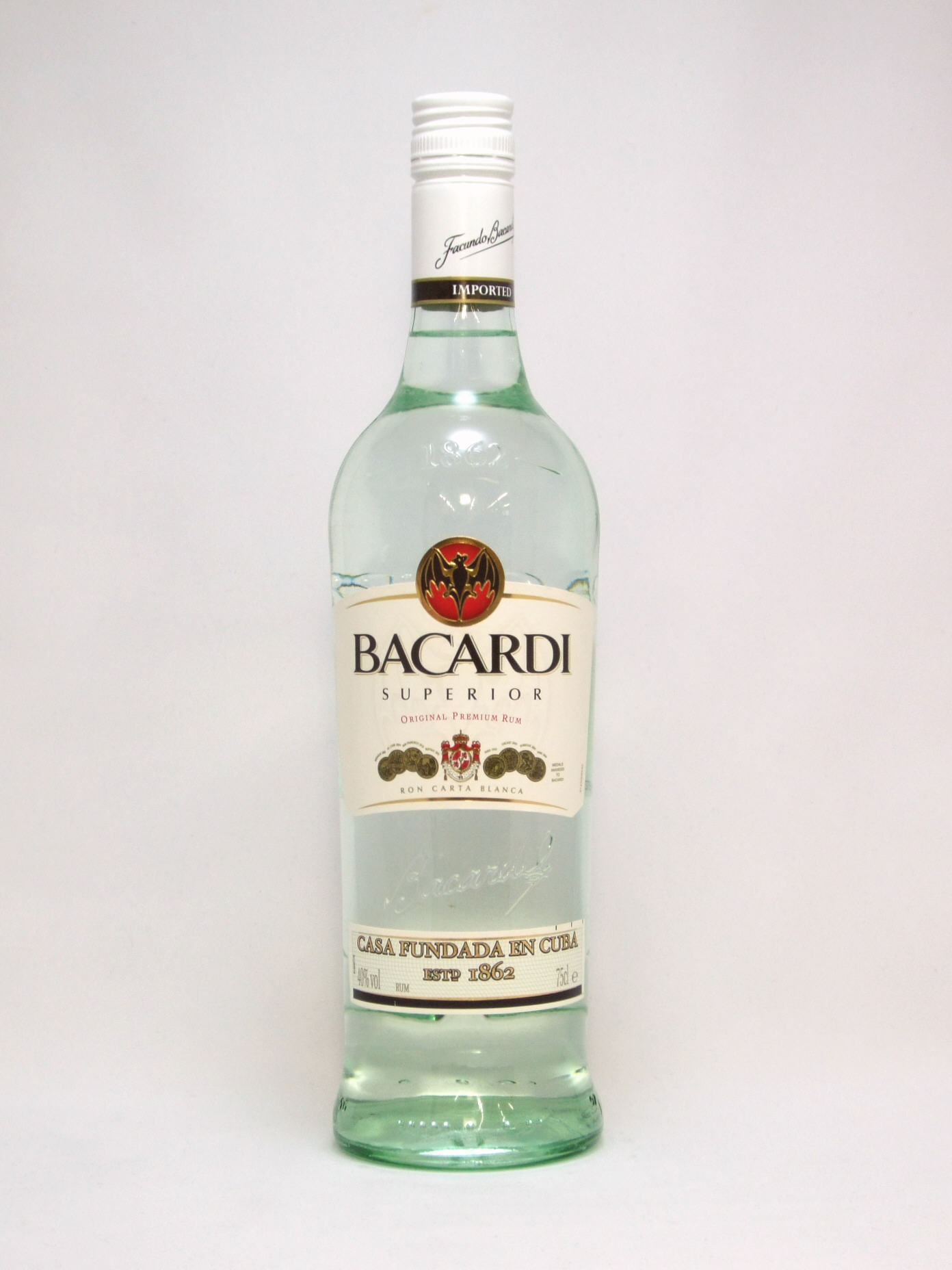 バカルディ スペリオール（ホワイト/シルバー） 40度 750ml