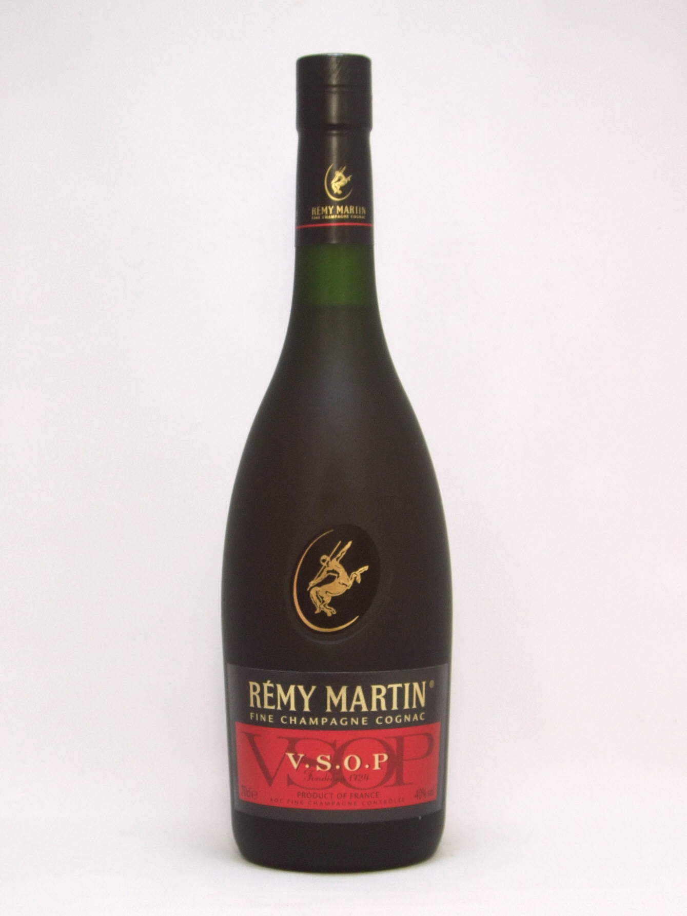 レミー・マルタン VSOP 40度 700ml （箱入り）