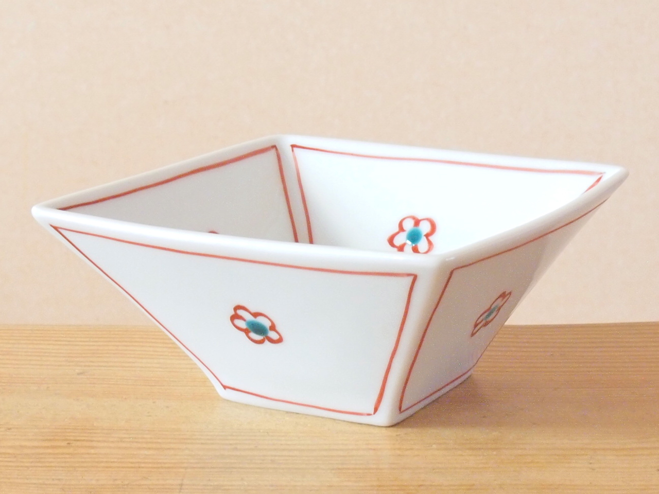 九谷焼　3.5号角小鉢