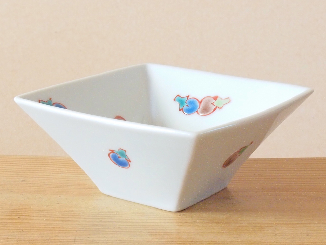 九谷焼 3.5号角小鉢 色絵なす 九谷焼マルヨネ 陶芸窯和陶房