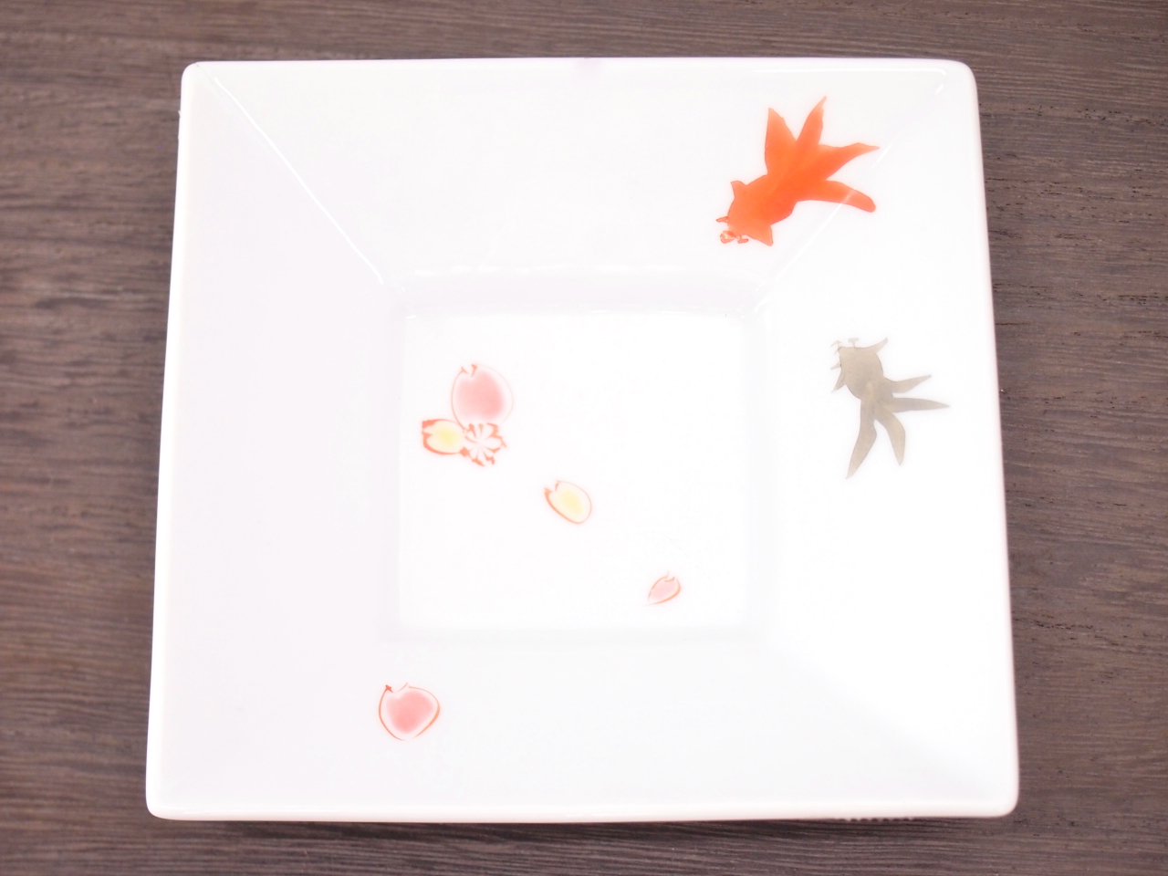九谷焼 赤絵 和風 小皿 3枚セット 九谷焼 赤絵 小皿 3枚セット 豆皿 楽天市場】九谷焼 赤絵の通販