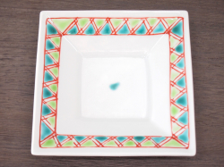 九谷焼 和陶房 3.5号角皿/小皿 豆皿/  渕幾何文　 辺10.5×高2.3cm
