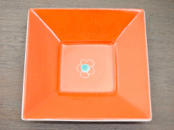 九谷焼 和陶房 3.5号角皿/小皿 豆皿/  主巻　見込花文　 辺10.5×高2.3cm