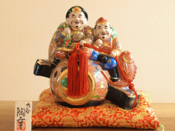 九谷焼　10号小槌　盛(房、布団付) 九谷焼 10号小槌 盛(房、布団付)